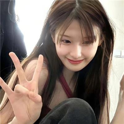 翩然而至 海报