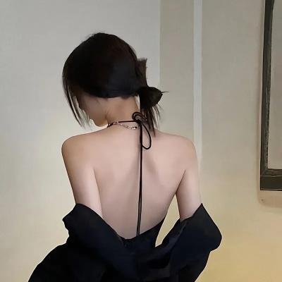 蓝色栀子 海报